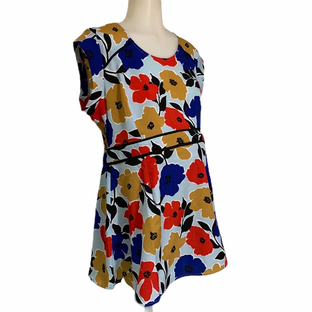 MOTHERHOOD Top Flower New Sheer Poly Red/Blue/Gold Medium Mommy